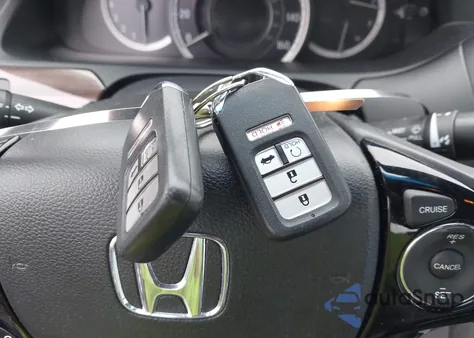 2016 Honda Accord Ex-L из США, поврежденный, VIN 1HGCR2F87GA108245